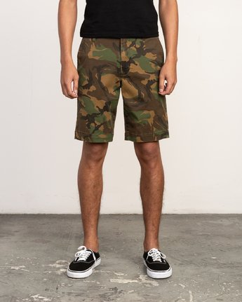 WEEKEND STRETCH SHORT CAMO